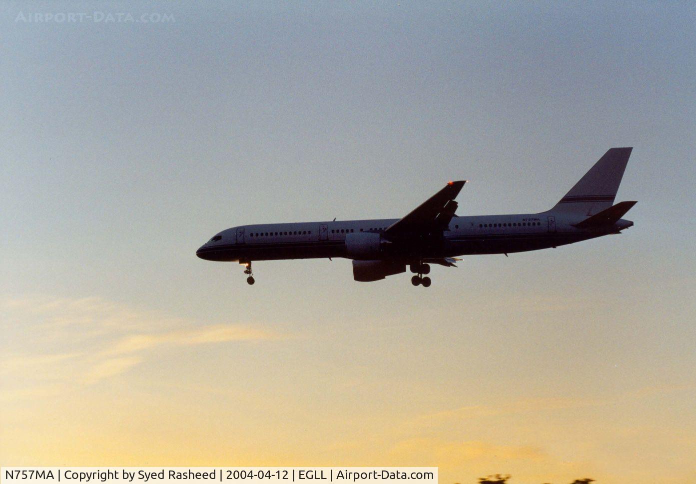 N757MA, 1997 Boeing 757-24Q C/N 28463, Mideast Jet B752 on finals EGLL 27L