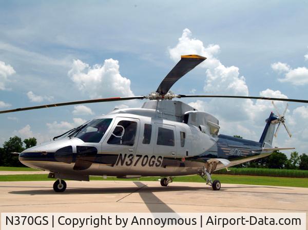N370GS, 1991 Sikorsky S-76A C/N 760370, Aircare (Kearney, NE.)