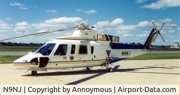 N9NJ, 1988 Sikorsky S-76B C/N 760345, Southstar (Voorhees, NJ.)