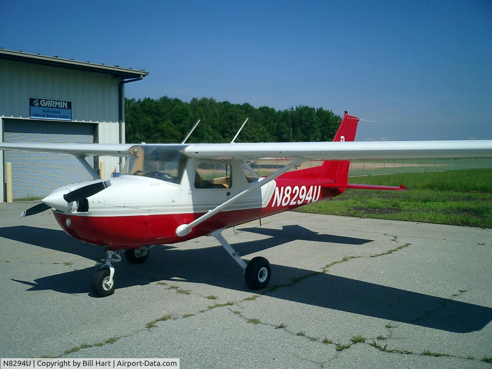 N8294U, 1976 Cessna 150M C/N 15077913, 8294U