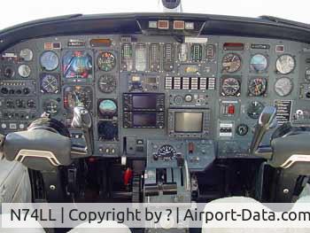 N74LL, 1974 Cessna 500 C/N 500-0212, panel