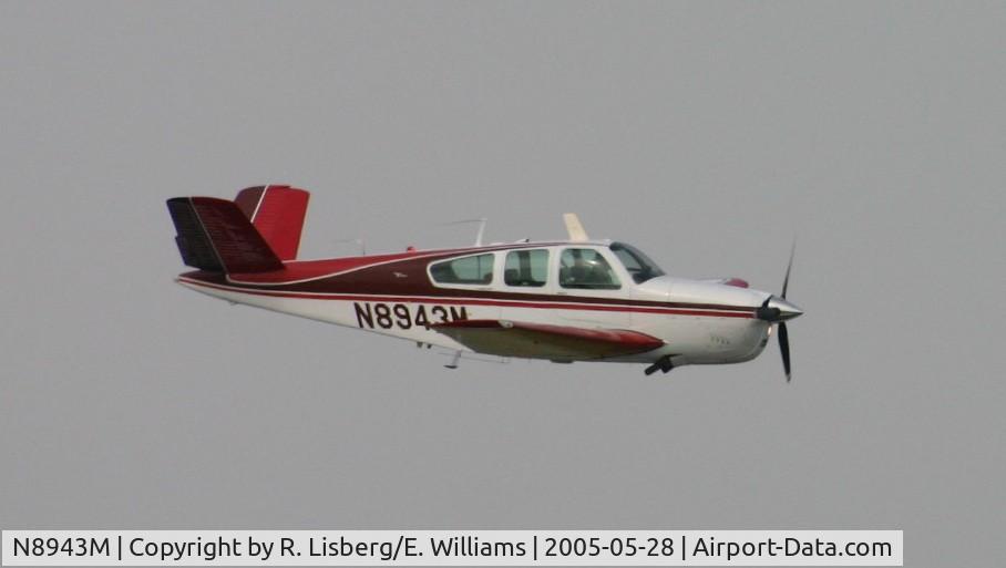 N8943M, 1964 Beech S35 Bonanza C/N D-7321, 1964 Bonanza S35...enroute to Pine Bluff, Arkansas