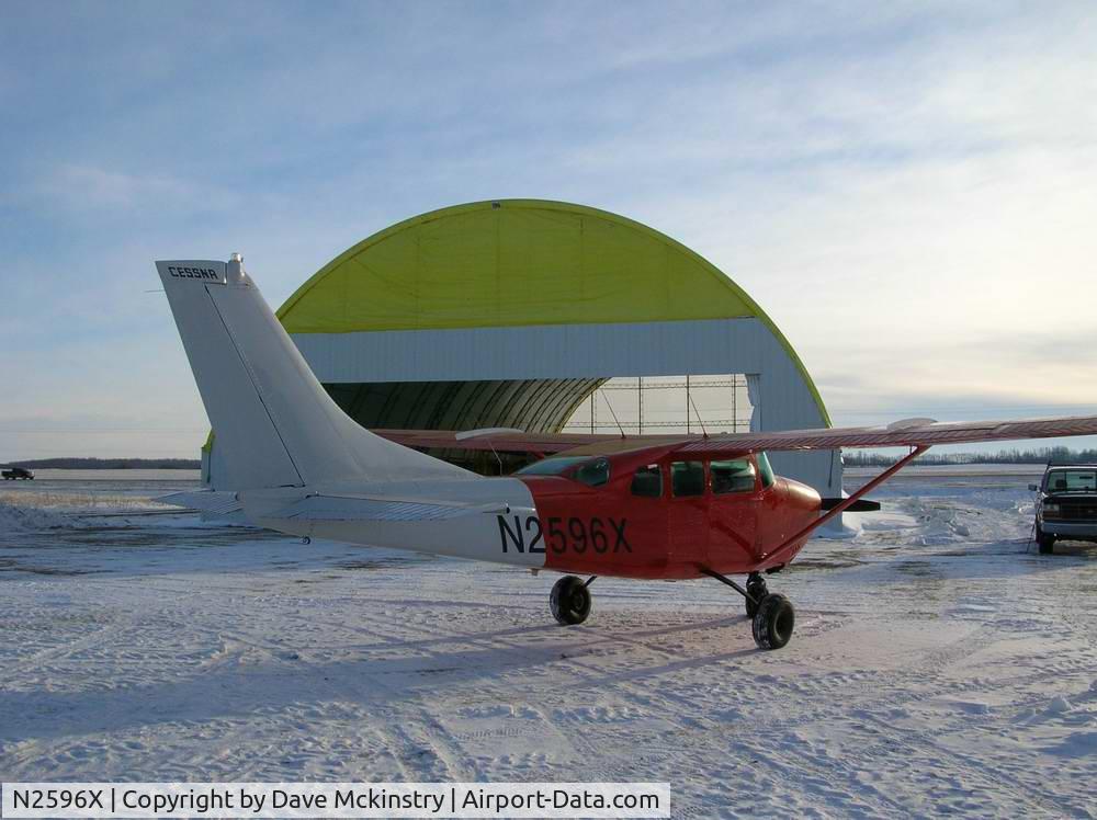 N2596X, 1965 Cessna P206 Super Skylane C/N P206-0096, right quarter