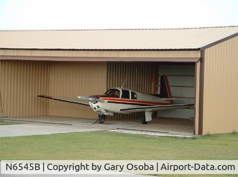 N6545B, 1958 Mooney M20A C/N 1214, Wood-wing Mooney