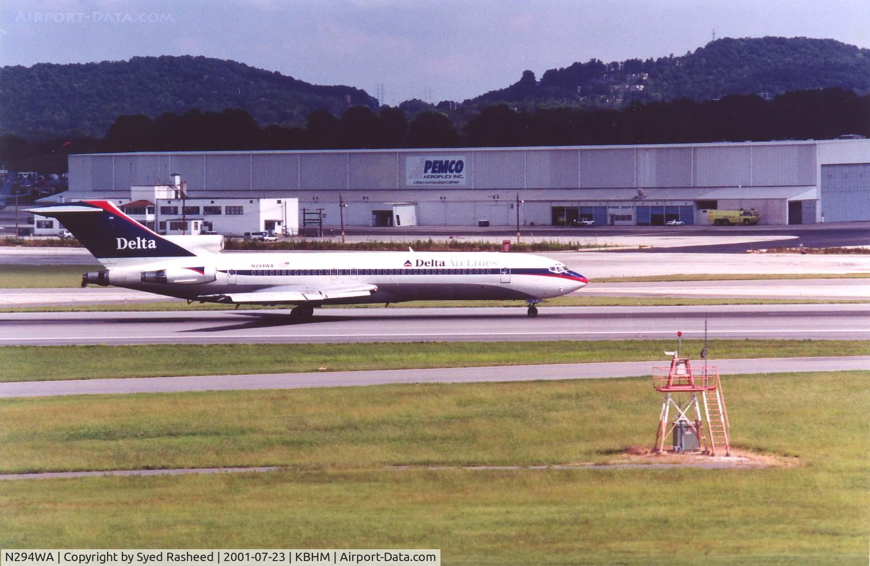 N294WA, 1980 Boeing 727-247 C/N 22112, B722 - Delta - departing KBHM