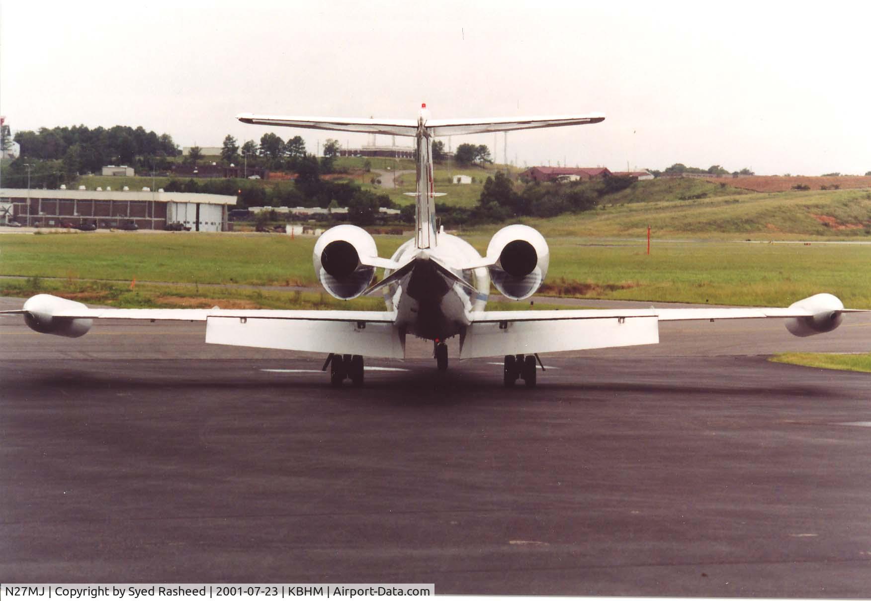 N27MJ, 1976 Gates Learjet 36A C/N 027, N27MJ-KBHM - Flaps Down