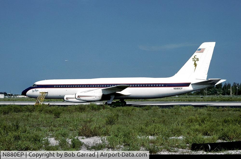 N880EP, 1960 Convair 880-22-2 C/N 22-00-38, Elvis private jet in 1976