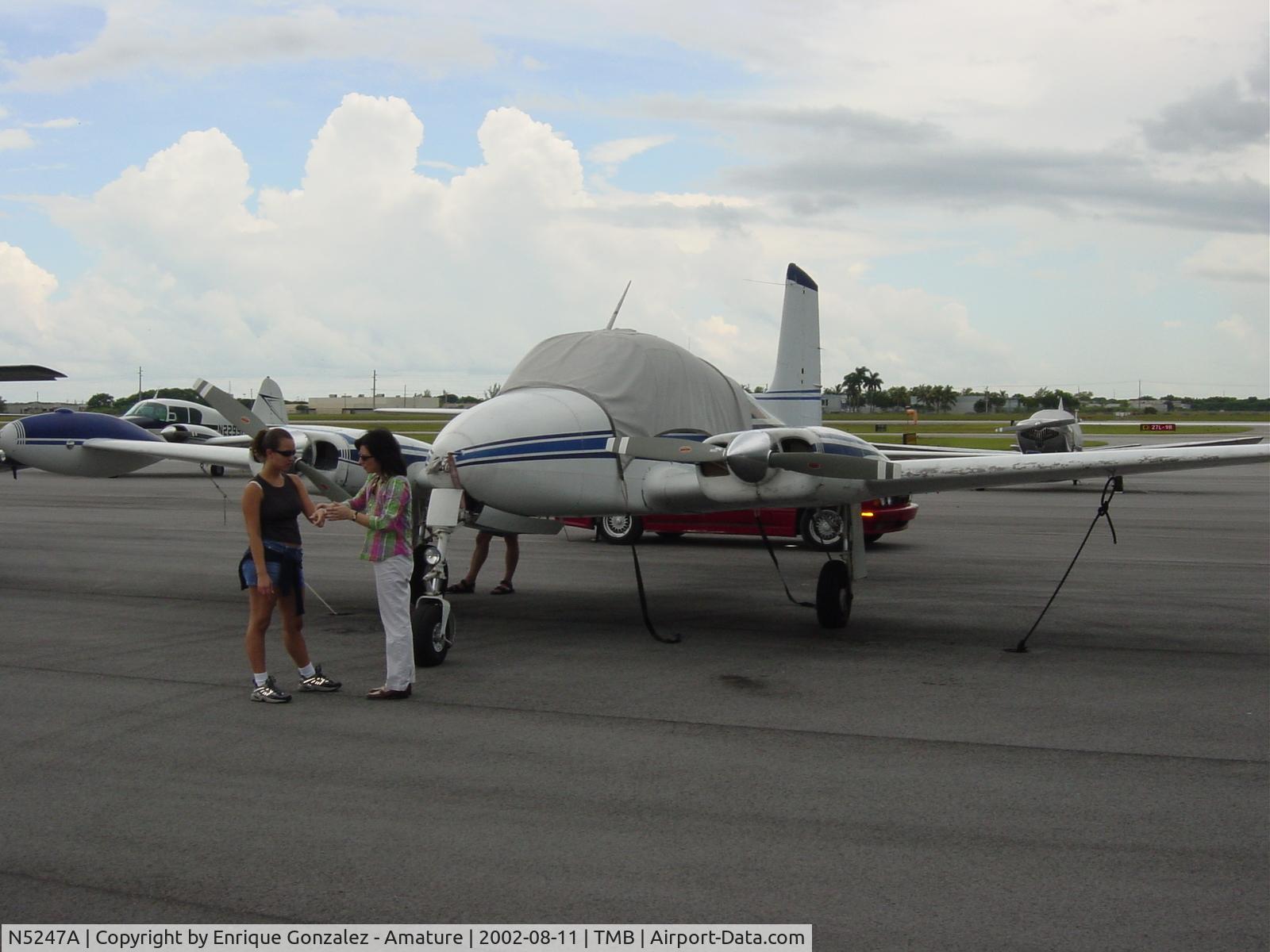 N5247A, 1956 Cessna 310 C/N 35447, Picture Before Take off - Aug 11th, 2002