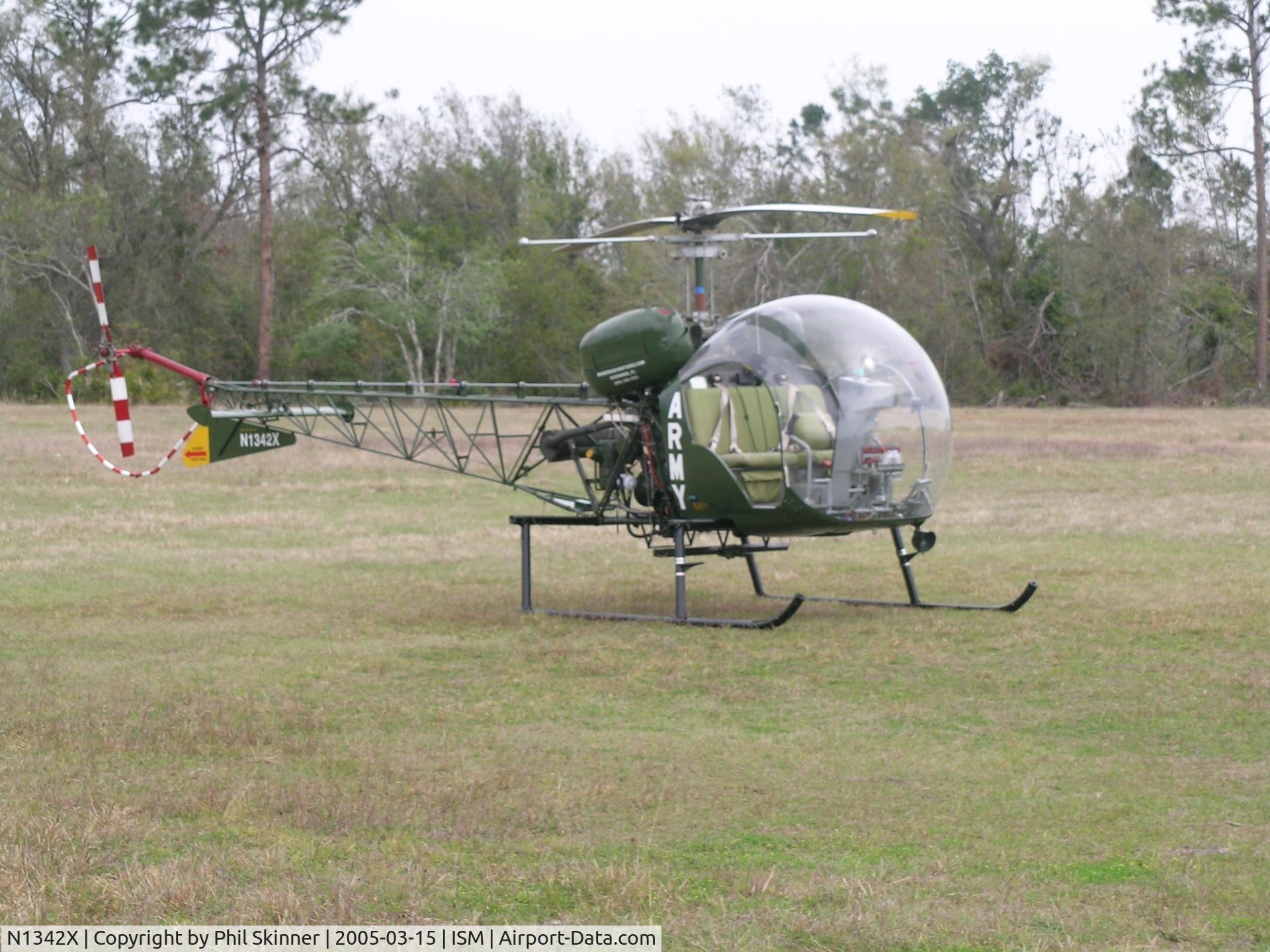 N1342X, 1965 Bell 47G-4A C/N 7531, At rest