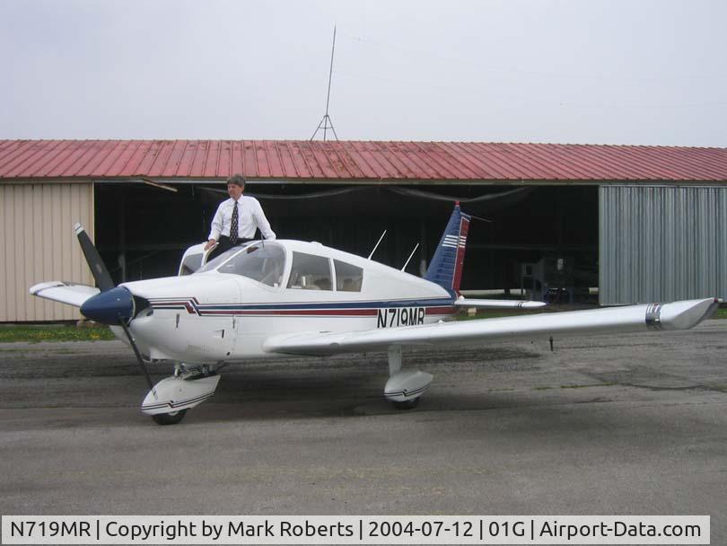 N719MR, 1966 Piper PA-28-180 C/N 28-3412, N719MR at 01G July 2004