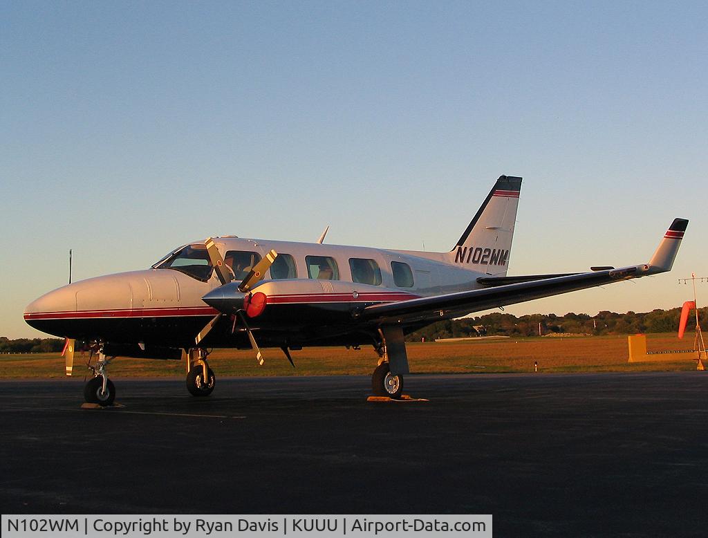 N102WM, 1981 Piper PA-31-350 Chieftain C/N 31-8152112, Beautiful Aircraft sitting in the warm sunlight on this fine Saturday evening in Newport