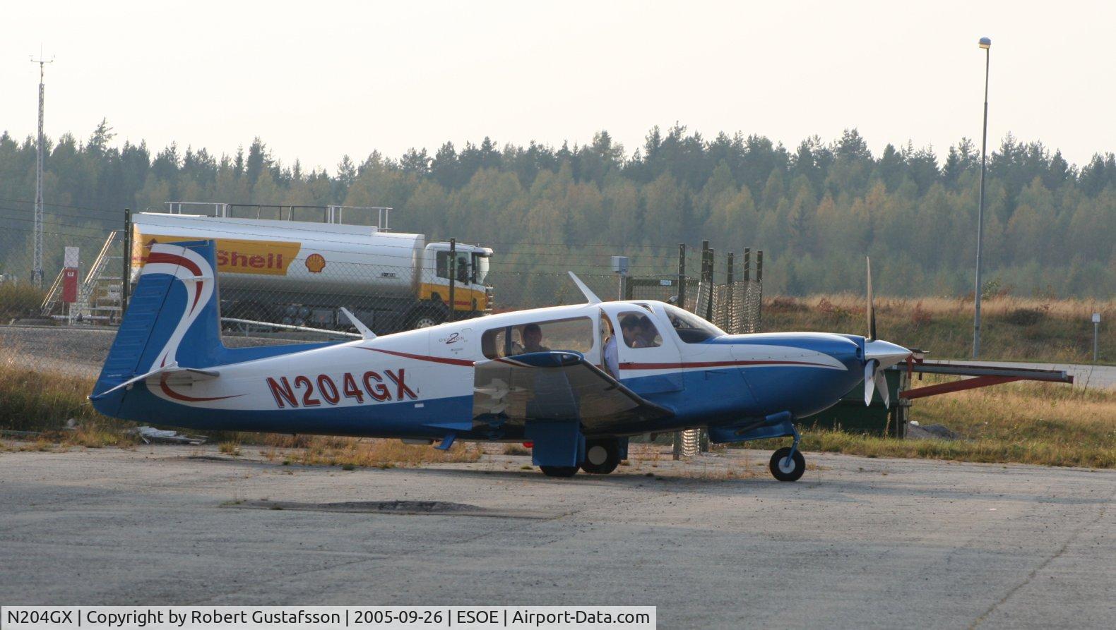N204GX, 2005 Mooney M20R Ovation C/N 29-0373, N204GX at Orebro airport, Sweden