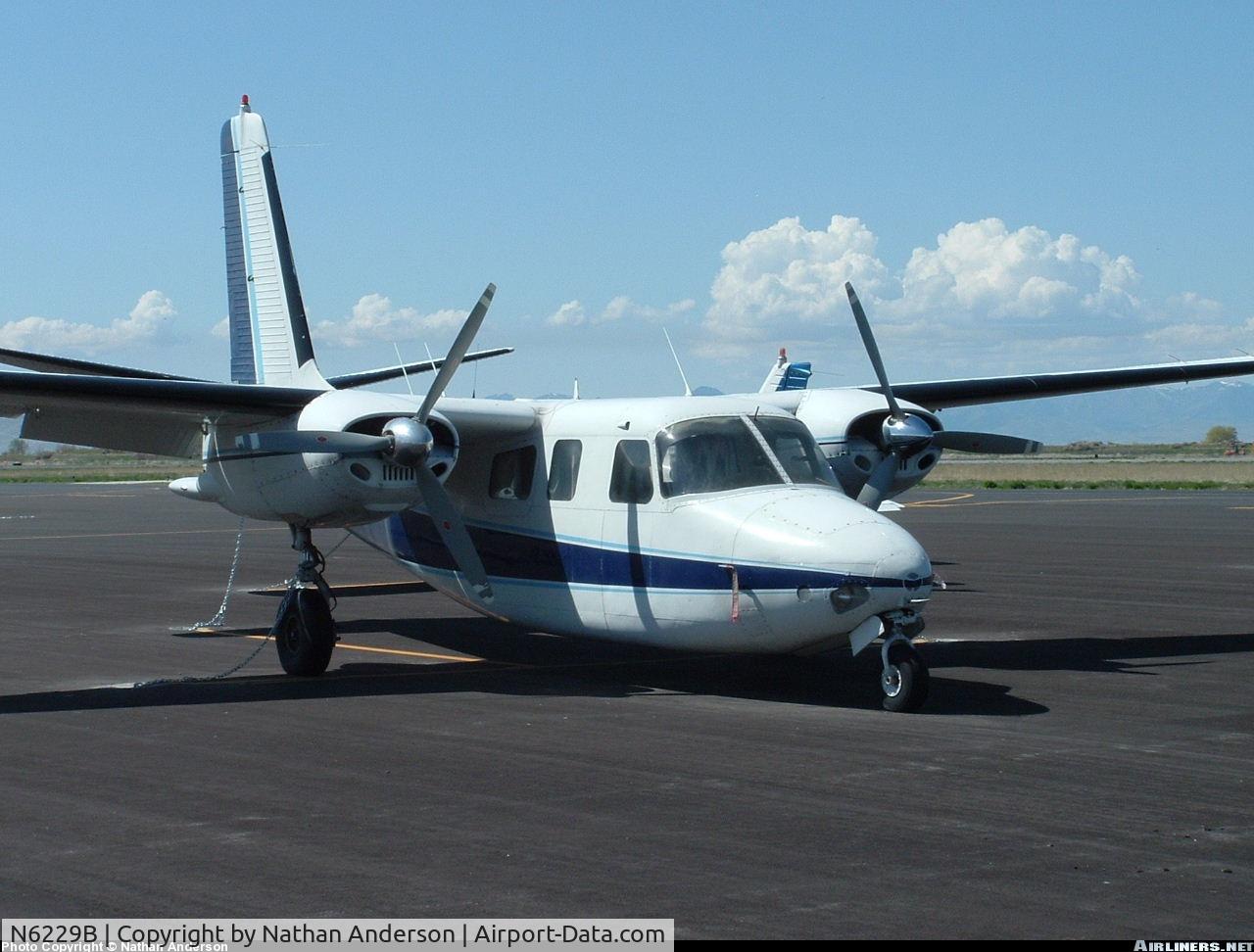 N6229B, 1958 Aero Commander 680 C/N 680-647-254, N6229B at PVU