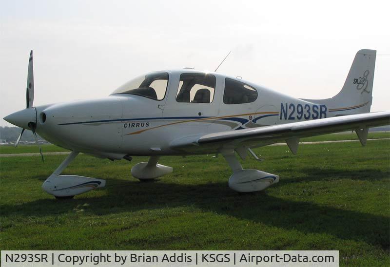 N293SR, 2004 Cirrus SR22 C/N 0923, Cirrus SR22-G2 at Wings, Inc. Flemming Field