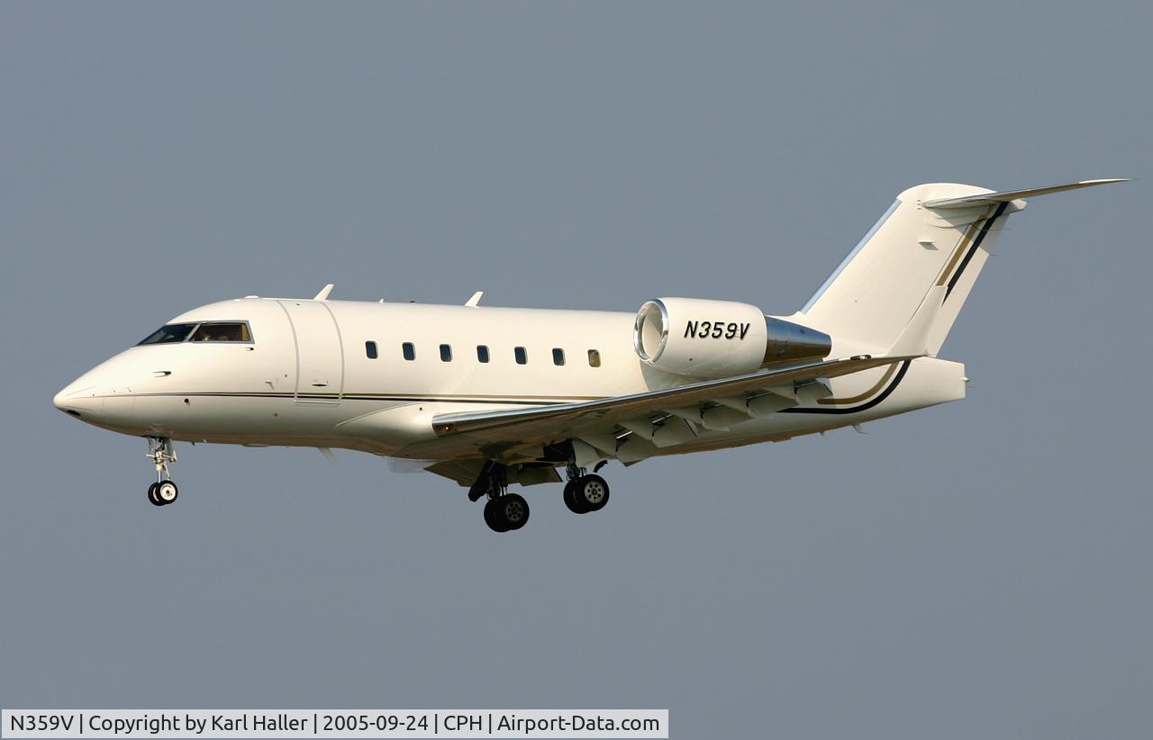 N359V, 1997 Canadair Challenger 604 (CL-600-2B16) C/N 5349, in final to Kopenhagen