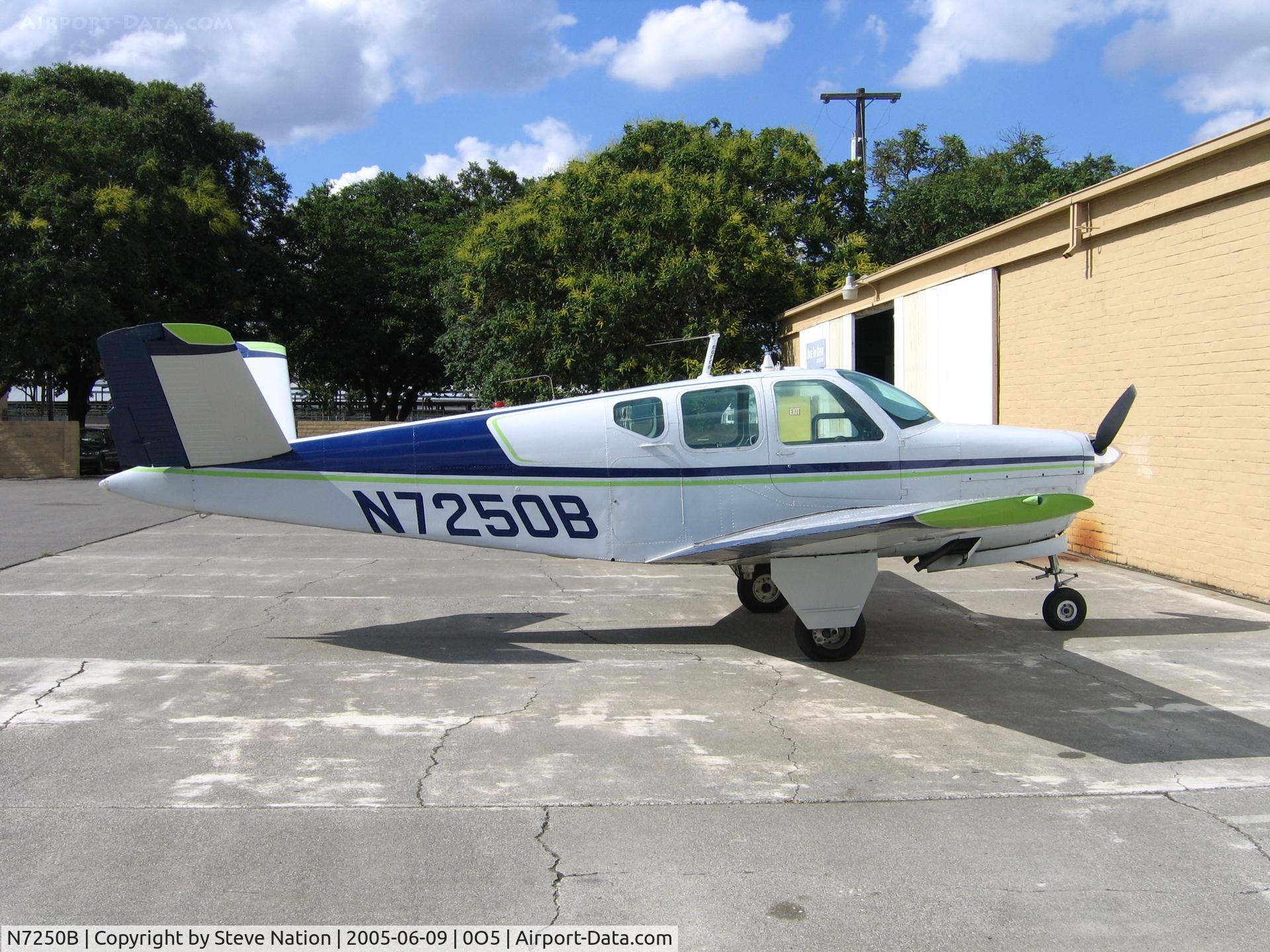 N7250B, 1958 Beech J35 Bonanza C/N D-5586, Photograped at University Airport in Davis, CA