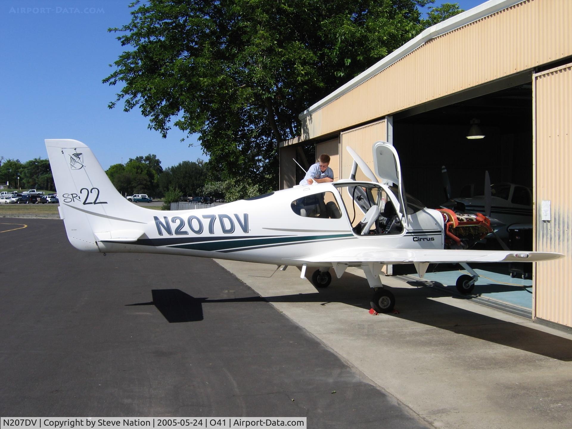 N207DV, 2002 Cirrus SR22 C/N 0183, Photographed undergoing maintenance at Woodland Aviation