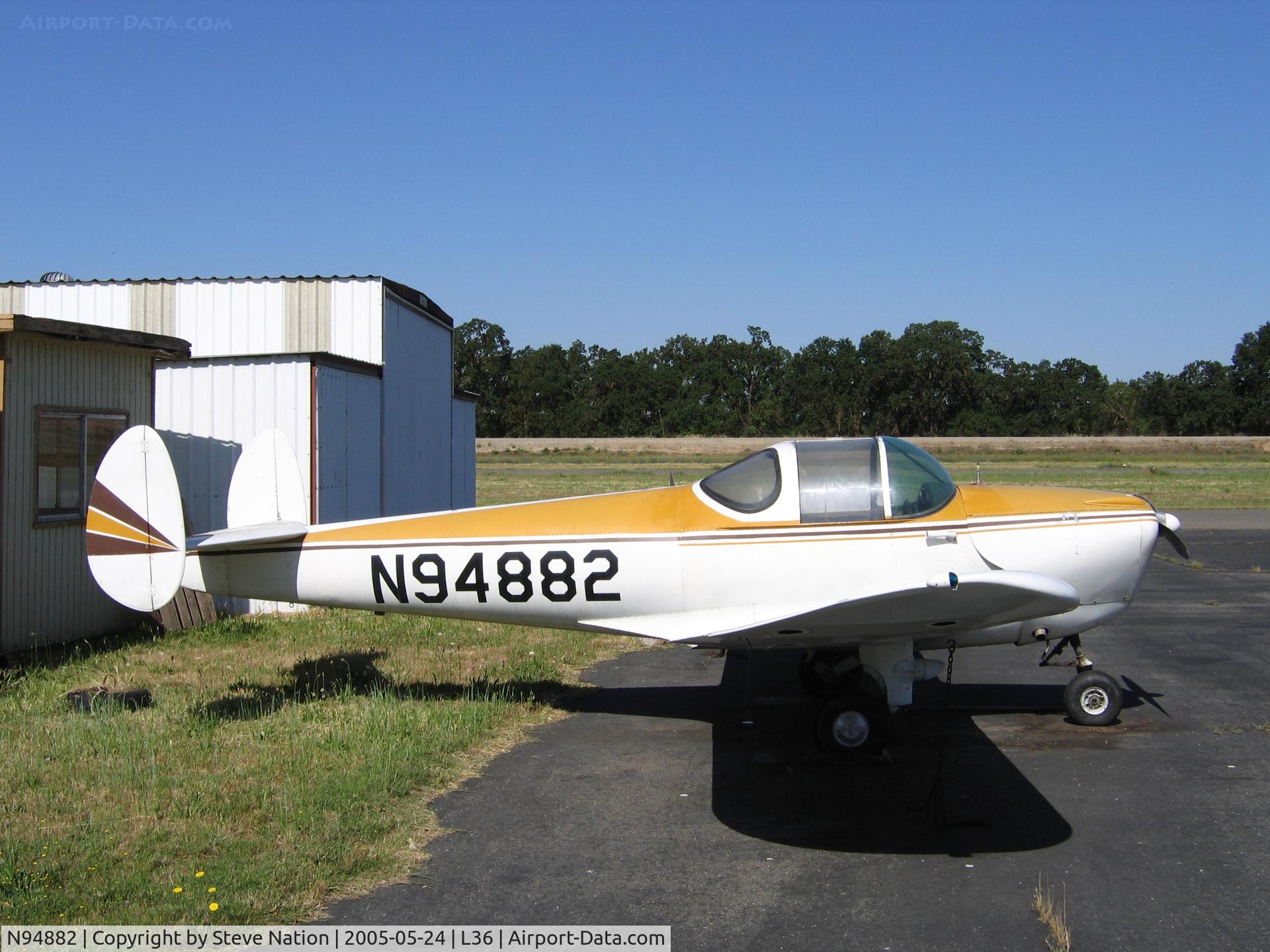 N94882, 1950 Erco 415G Ercoupe C/N 5068, Photographed at Rio Linda Airport north of Sacramento, CA