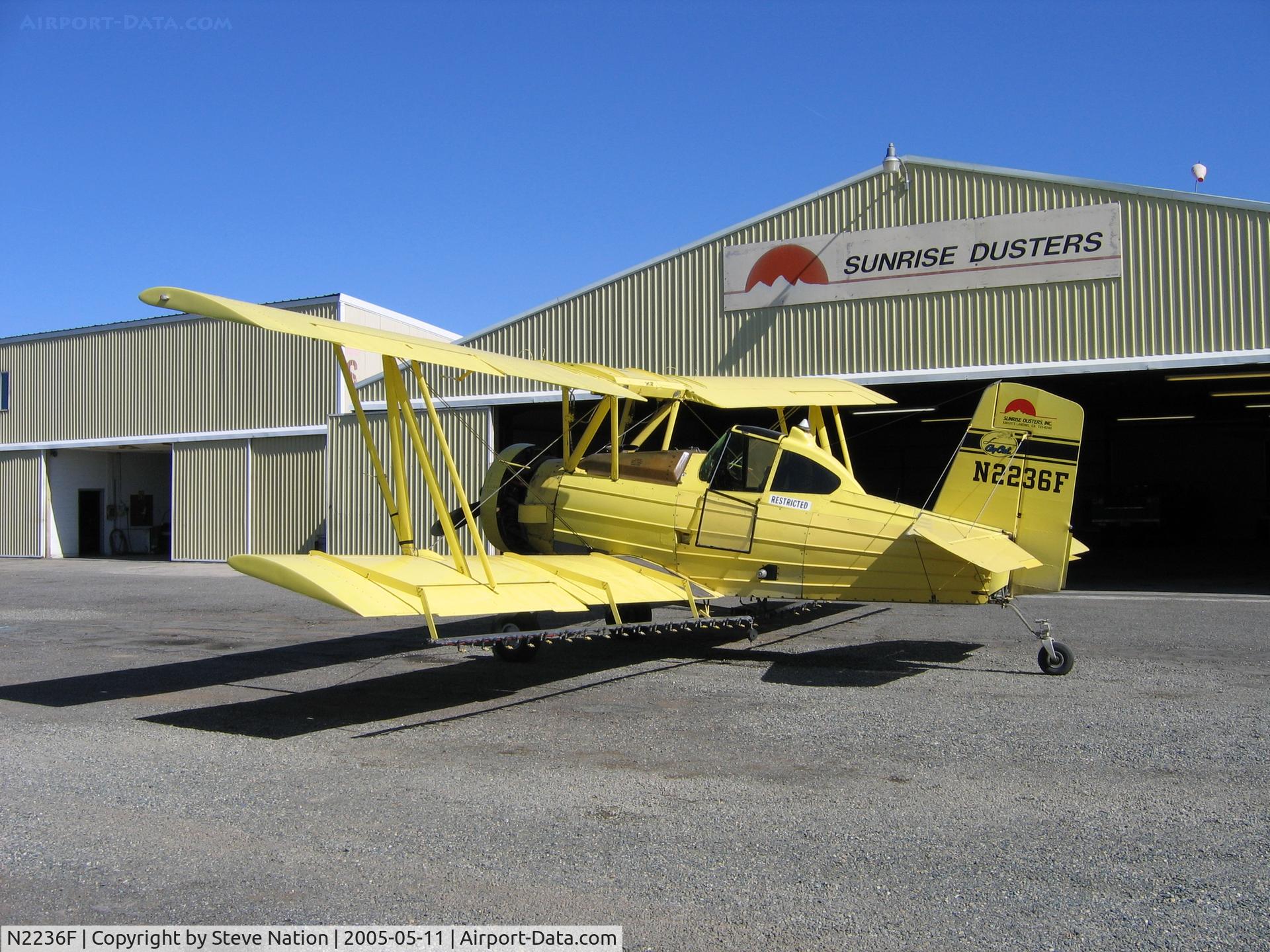 N2236F, 1988 Schweizer G-164B C/N 807B, Rigged for spraying at Sunrise Dusters base north of Knight's Landing, CA