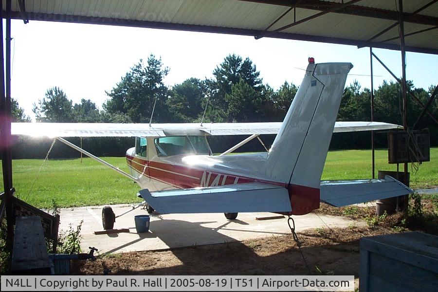 N4LL, 1973 Cessna 150L C/N 15074757, Rear view
