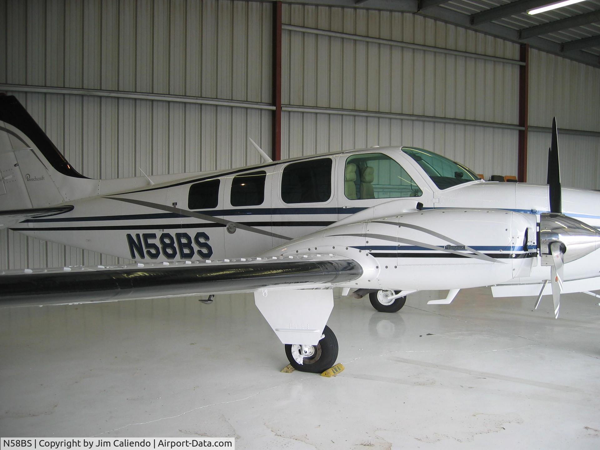N58BS, 1980 Beech 58 Baron C/N TH-1142, N58BS