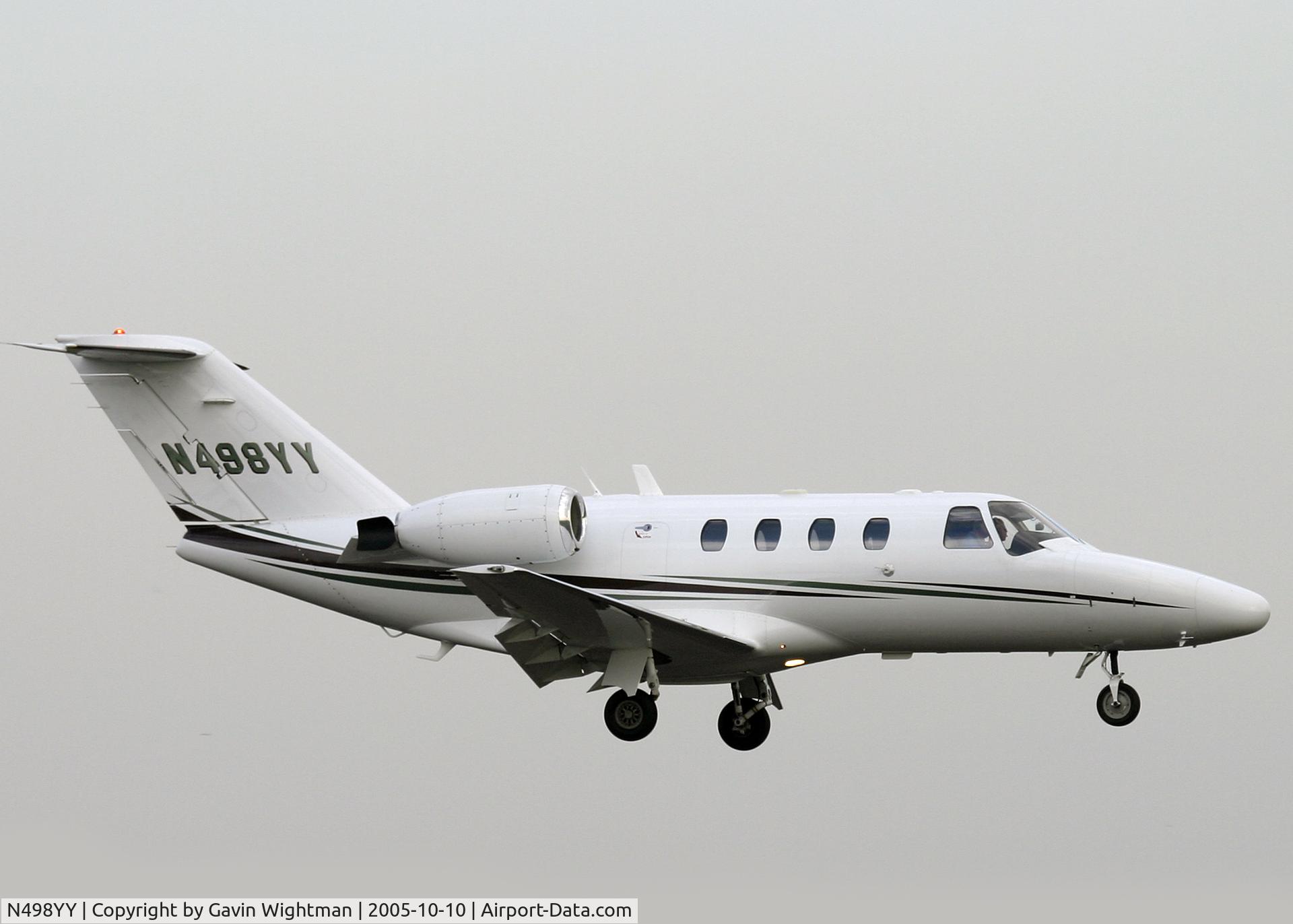 N498YY, 2002 Cessna 525 CitationJet CJ1 C/N 525-0498, Landing At Wellesbourne, UK