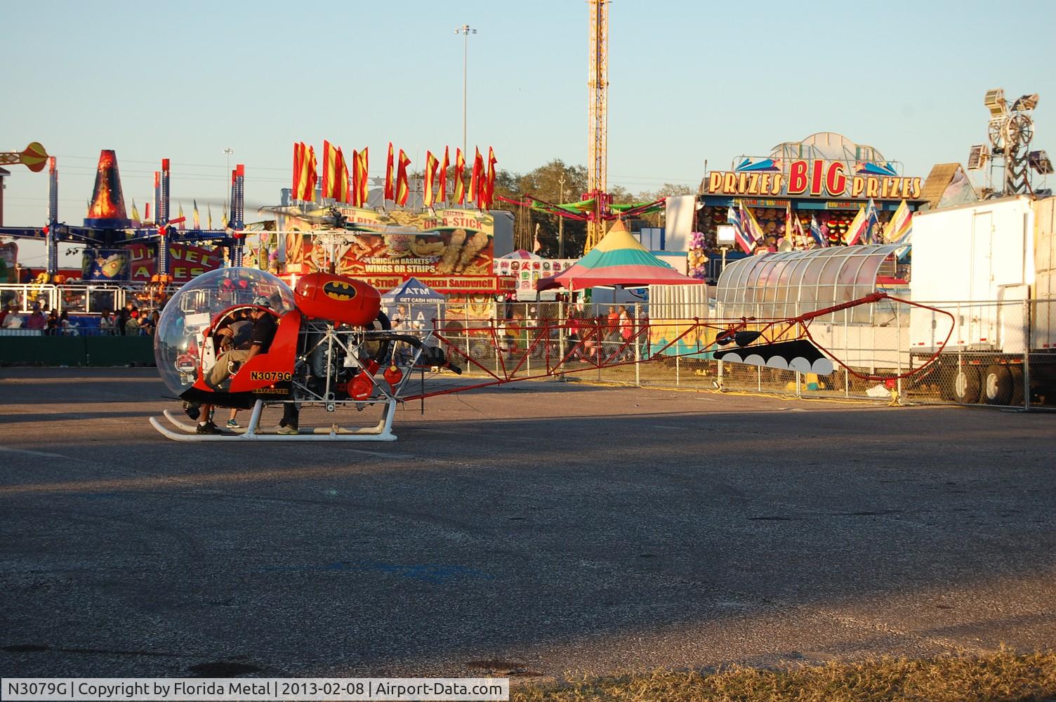 N3079G, 1964 Bell 47G-3B-1 Sioux C/N 2921, Bat Copter giving rides at the Florida State Fair (Tampa)
