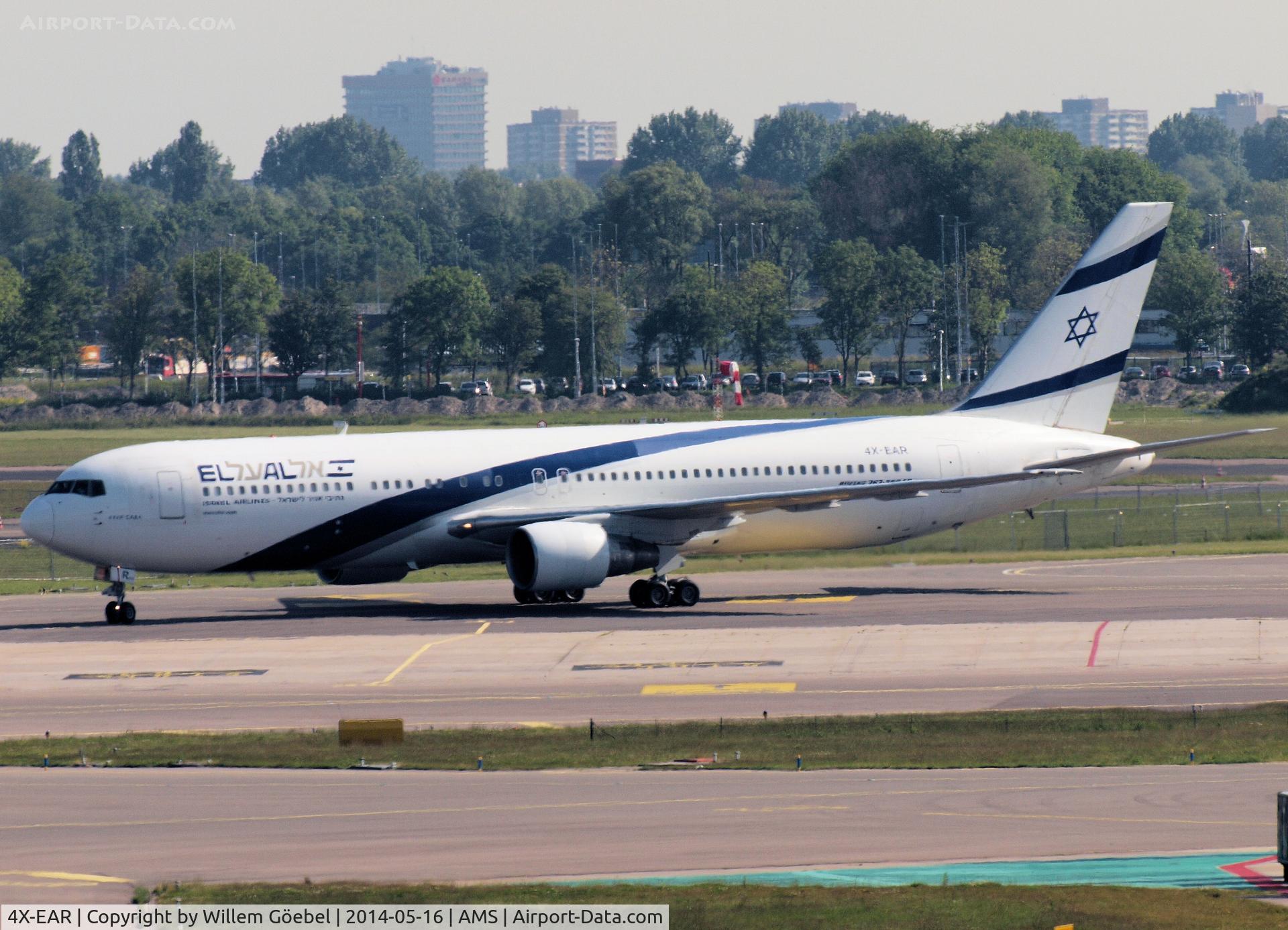 4X-EAR, 1995 Boeing 767-352/ER C/N 26262, Taxi to the gate of Schiphol Airport