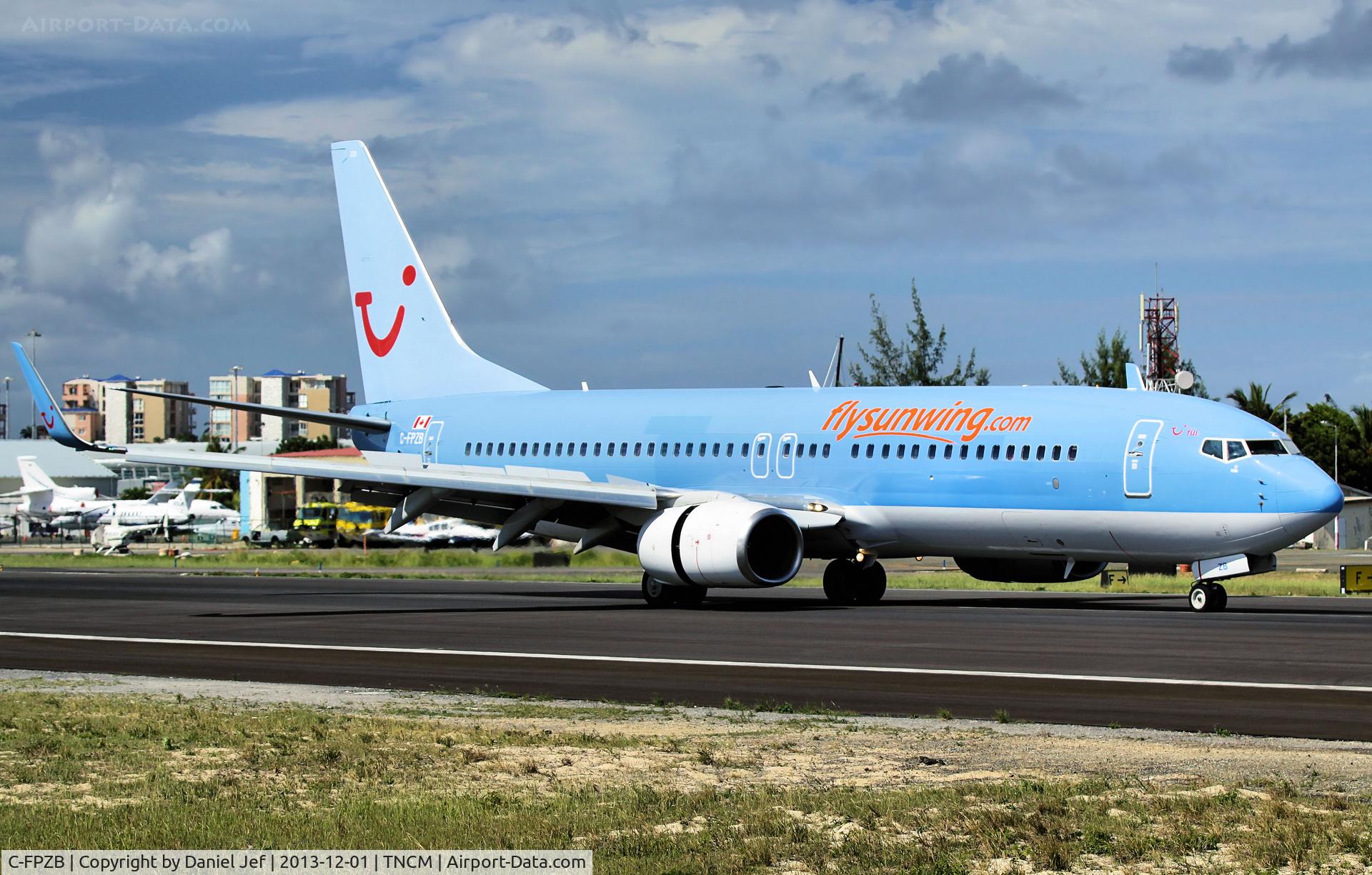 C-FPZB, 2007 Boeing 737-8K5 C/N 35131, C-FPZB