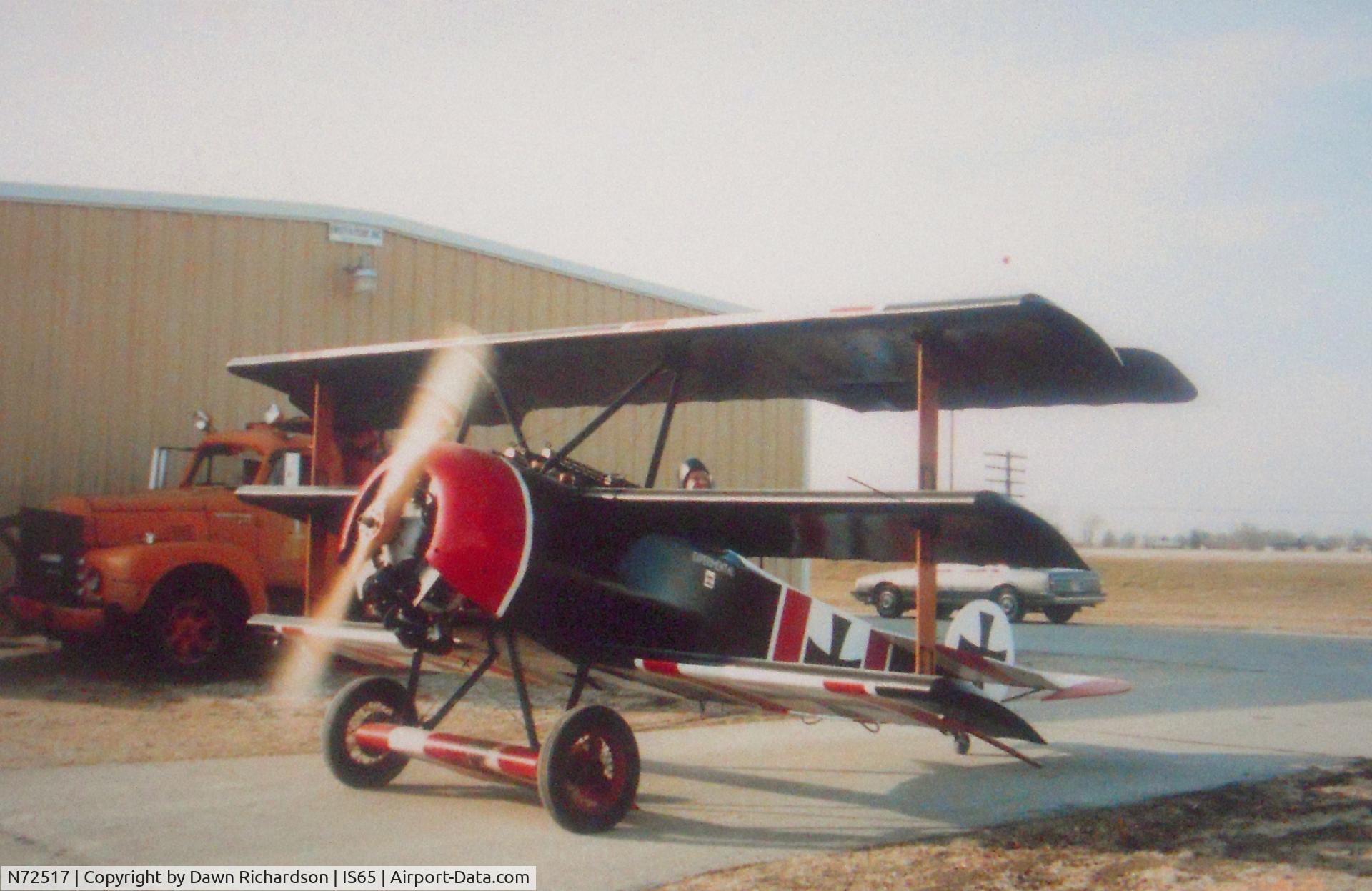 N72517, 1980 Fokker Dr.1 Triplane Replica C/N H-1, Fokker DR1 N72517 About 1987 at Sandwich, IL