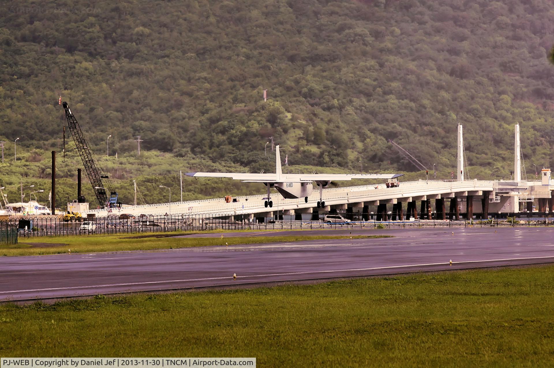 PJ-WEB, 1989 Pilatus Britten-Norman BN-2B-20 Islander C/N 2208, PJ-web
