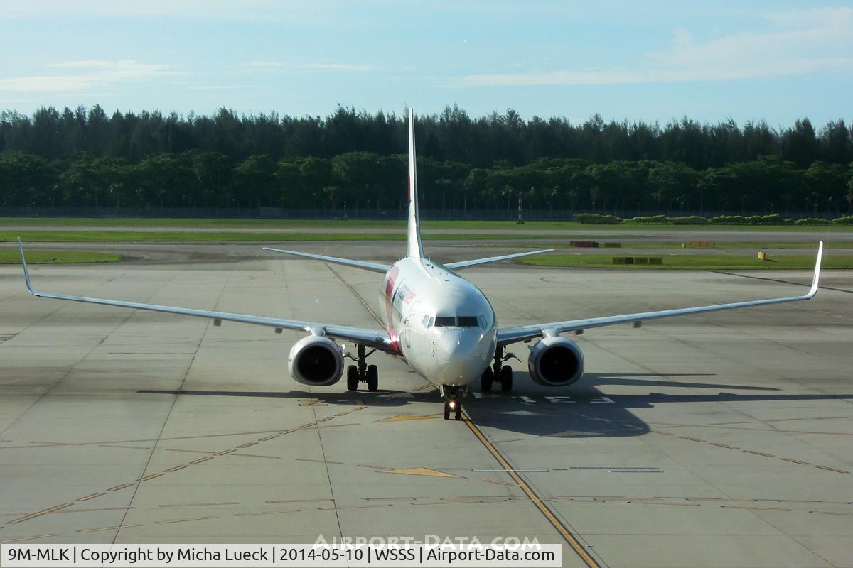 9M-MLK, 2011 Boeing 737-8FZ C/N 39321, At Changi