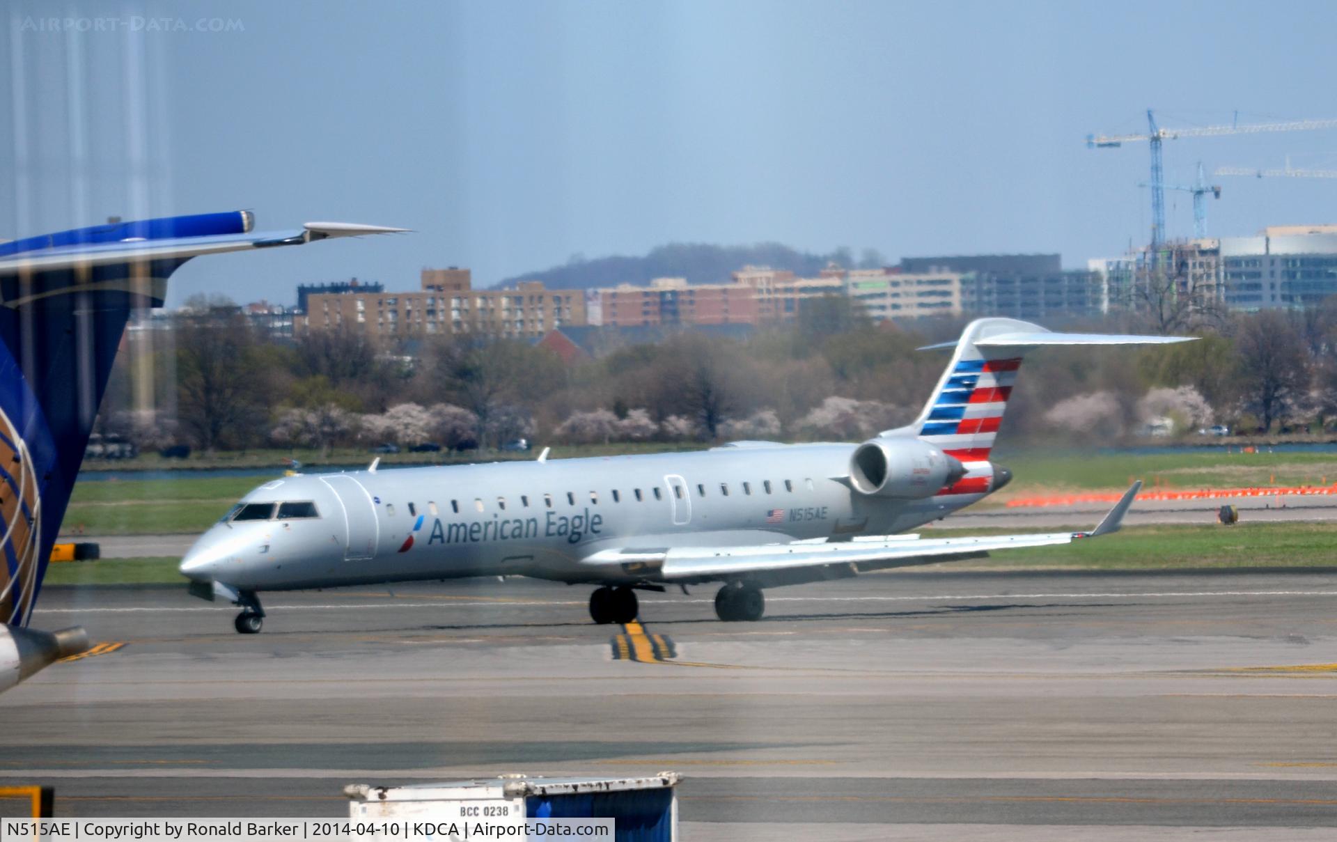 N515AE, 2003 Bombardier CRJ-701ER (CL-600-2C10) Regional Jet C/N 10121, Taxi to park National