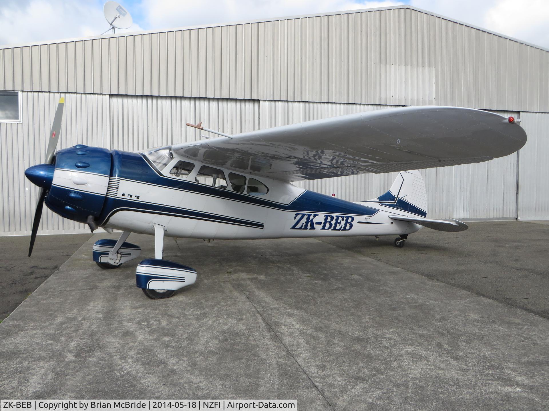 ZK-BEB, 1949 Cessna 195 C/N 7410, Cessna 195. ZK-BEB cn 7410. B B Aviation. Fielding Aerodrome (ICAO NZFI). Image © Brian McBride. 18 May 2014