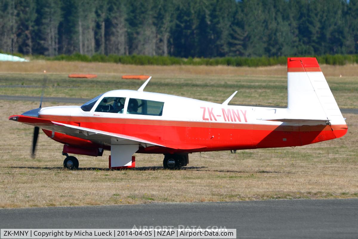 ZK-MNY, Mooney M20J 201 C/N 24-1009, At Taupo