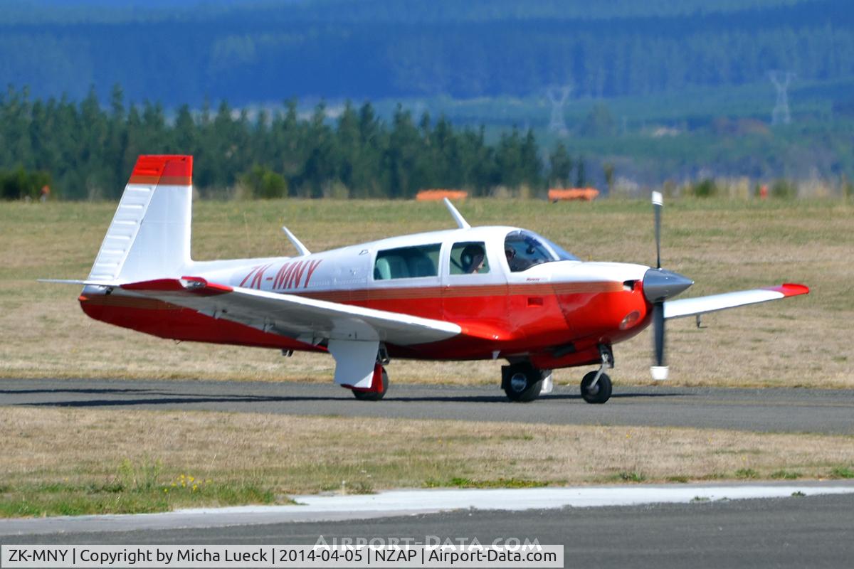ZK-MNY, Mooney M20J 201 C/N 24-1009, At Taupo