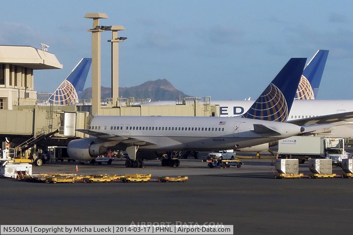 N550UA, 1992 Boeing 757-222 C/N 25398, At Honolulu