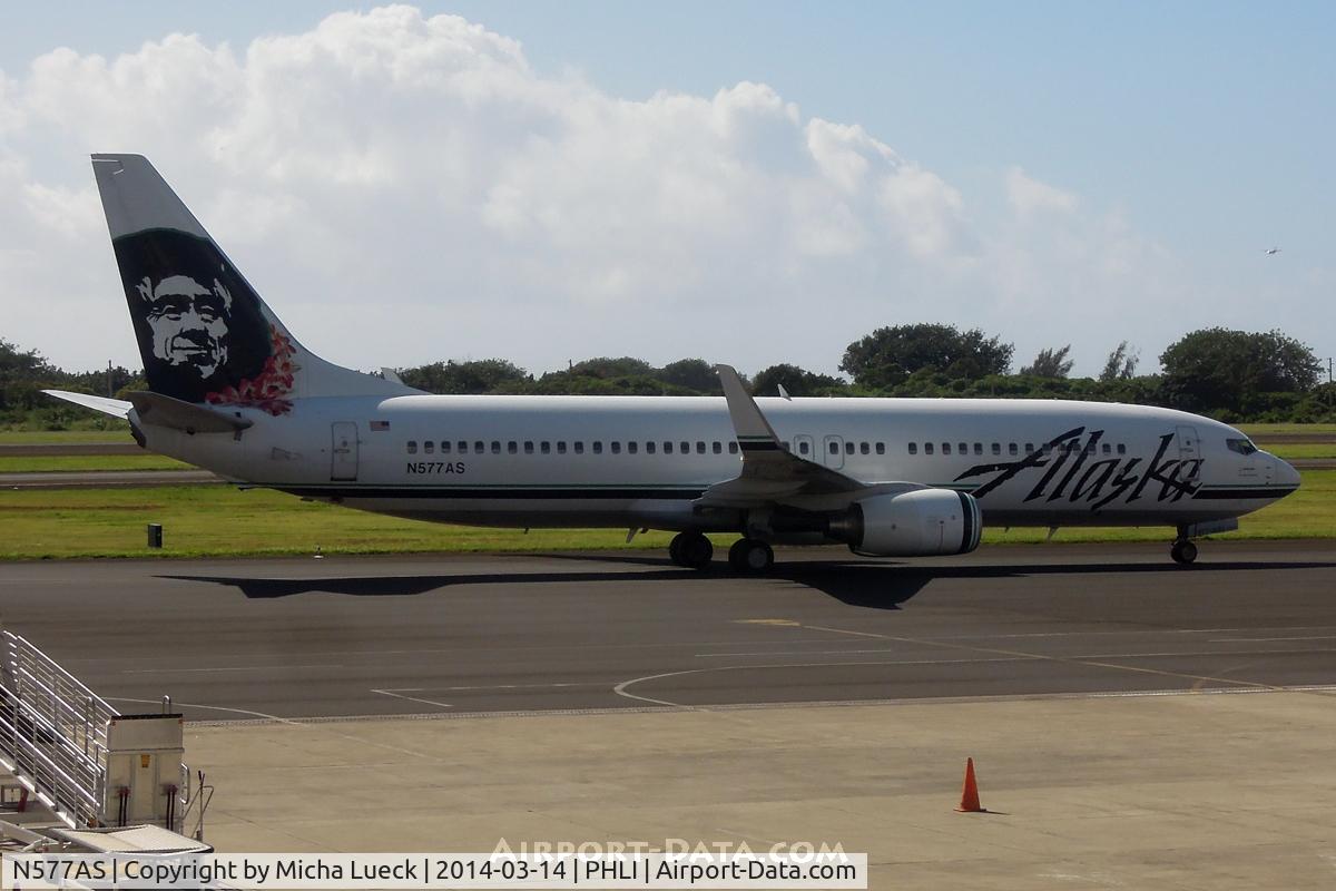 N577AS, 2007 Boeing 737-890 C/N 35186, At Lihue