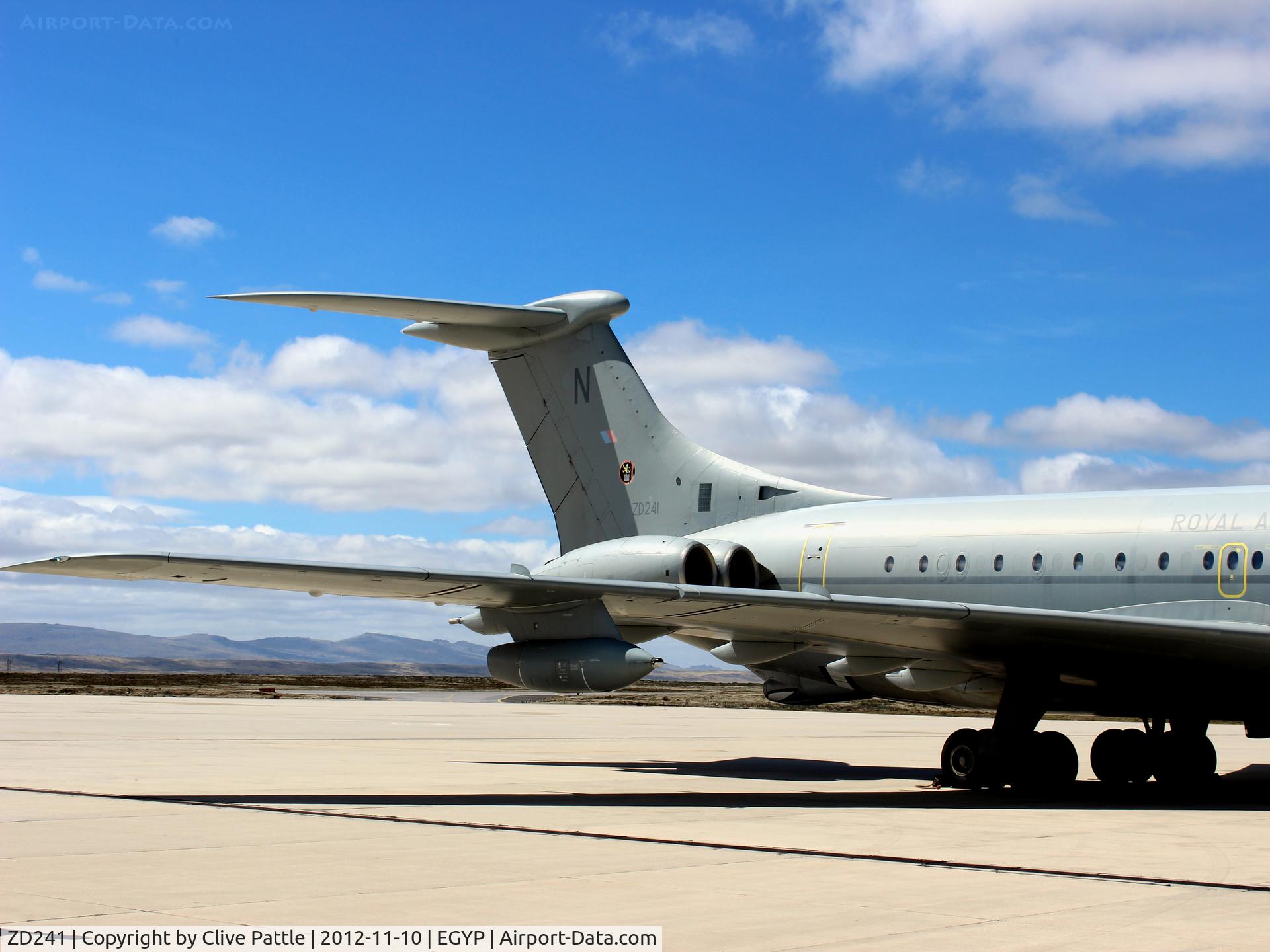 ZD241, 1968 Vickers Super VC10 K.4 C/N 863, Close-up of the tail of VC10 K.4 ZD241, coded 'N' of 1312 Flt basking in the sun whilst temporarily based at RAF Mount Pleasant (EGYP).