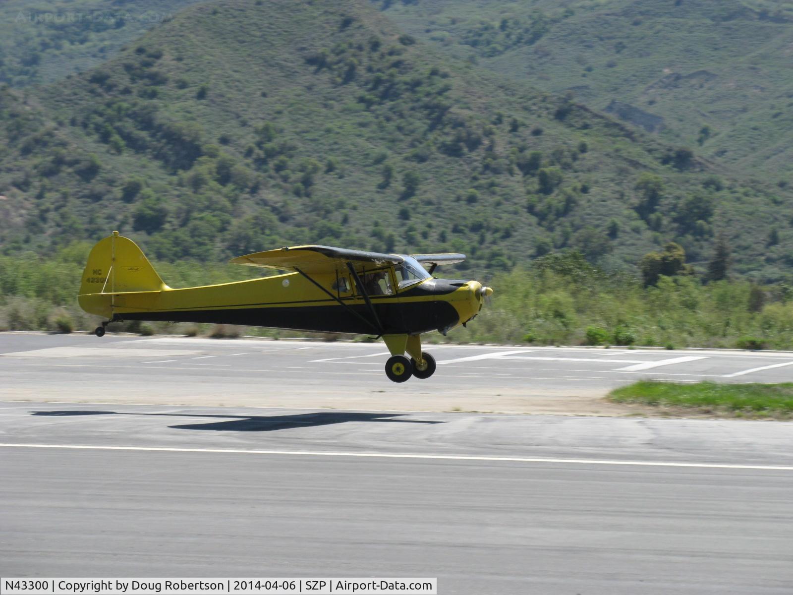 N43300, 1946 Taylorcraft BC12-D C/N 6959, 1946 Taylorcraft BC12-D TWOSOME, Continental A&C65 65 Hp, takeoff Rwy 22