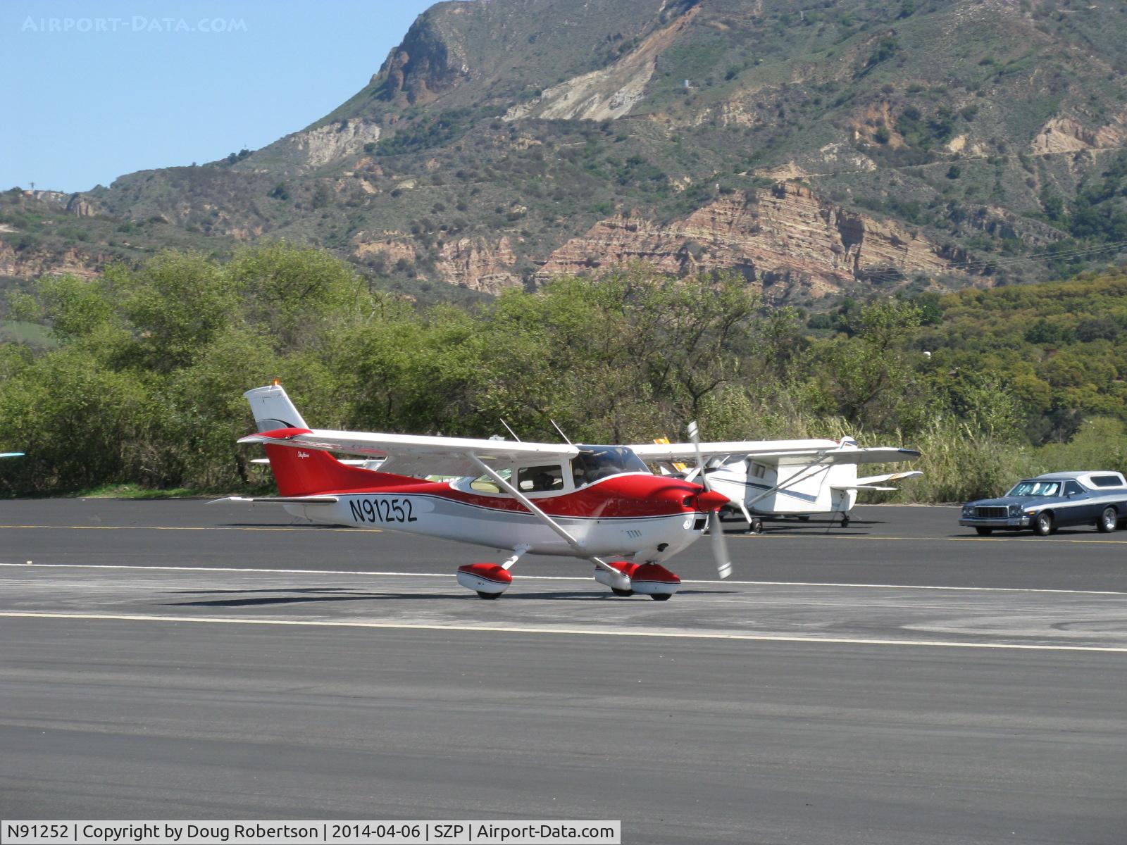 N91252, 1973 Cessna 182P Skylane C/N 18261981, 1973 Cessna 182P SKYLANE, Continental O-470-S 230 Hp, landing roll Rwy 22