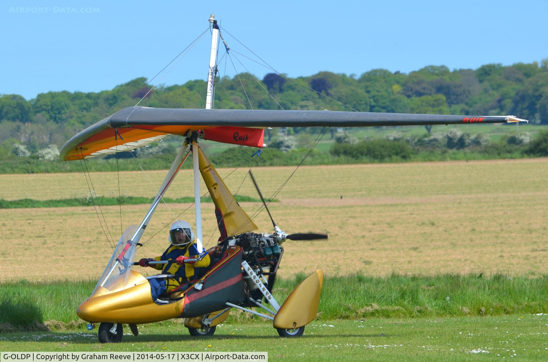 G-OLDP, 2003 Mainair PEGASUS QUIK C/N 7957, Just landed at Northrepps.