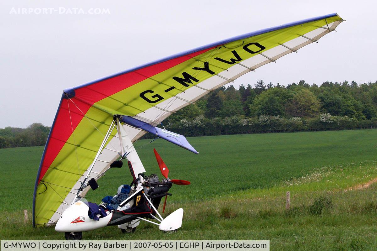 G-MYWO, 1995 Pegasus QUANTUM 15 C/N 6932, Solar Wings Pegasus Quantum 15 [6932] Popham~G 05/05/2007