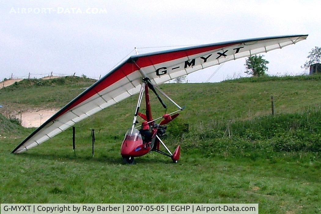 G-MYXT, 1995 Pegasus Quantum 15 C/N 7073, Solar Wings Pegasus Quantum 15 [7073] Popham~G 05/05/2007
