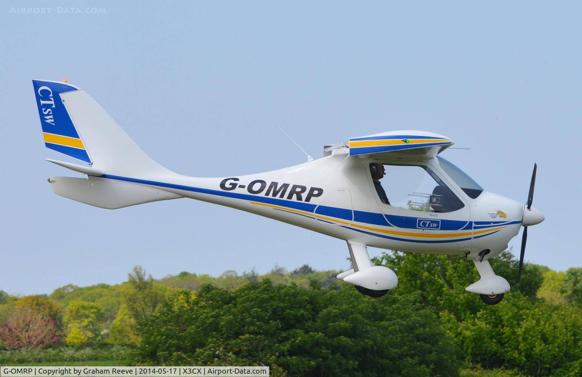 G-OMRP, Flight Design CTSW C/N 8397, About to touch down at Northrepps.