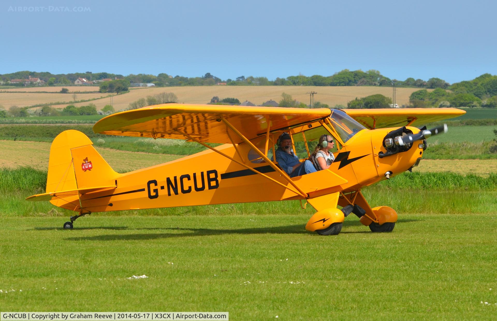 G-NCUB, 1944 Piper L-4H Grasshopper (J3C-65D) C/N 11599, Just landed at Northrepps.