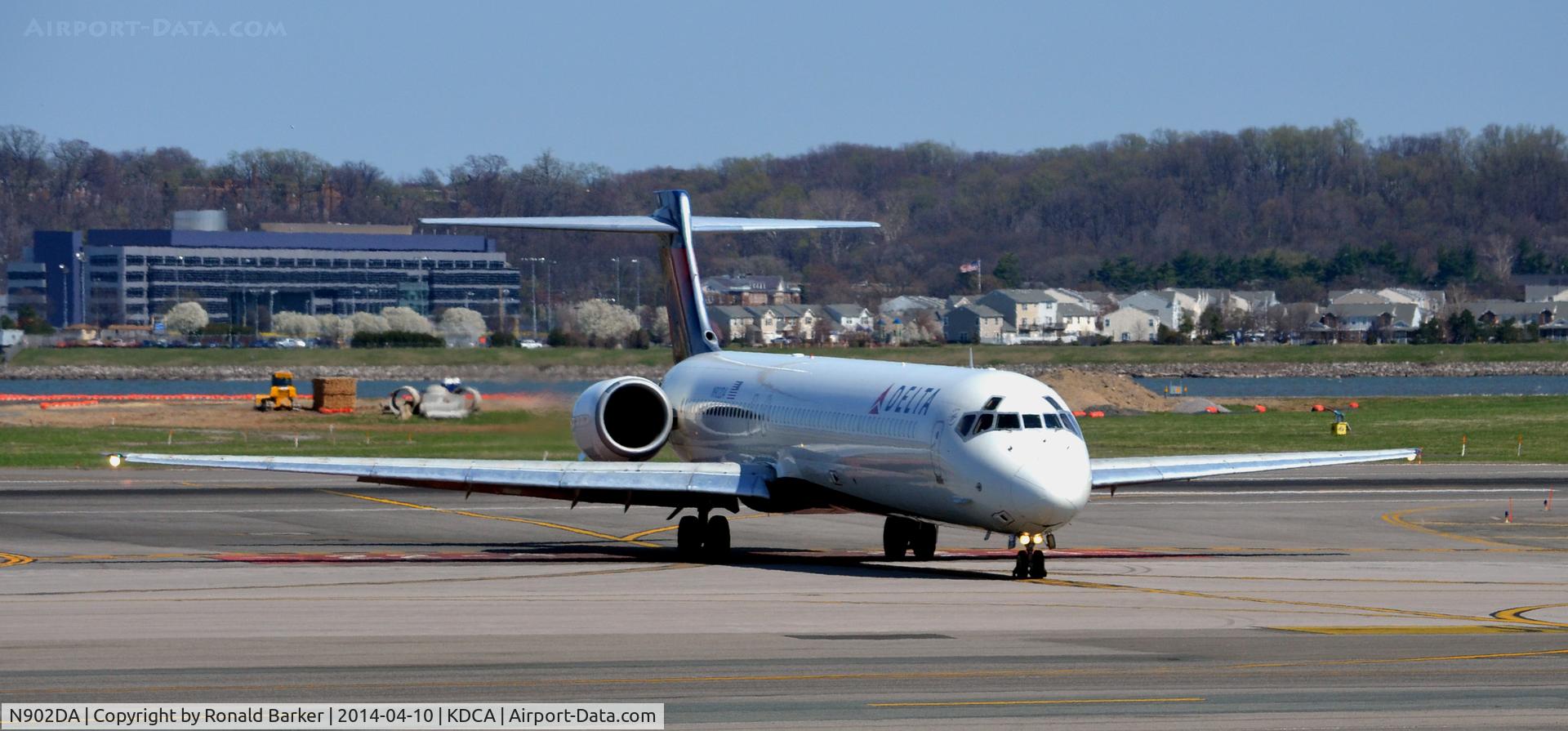 N902DA, 1994 McDonnell Douglas MD-90-30 C/N 53382, Taxi off the runway National