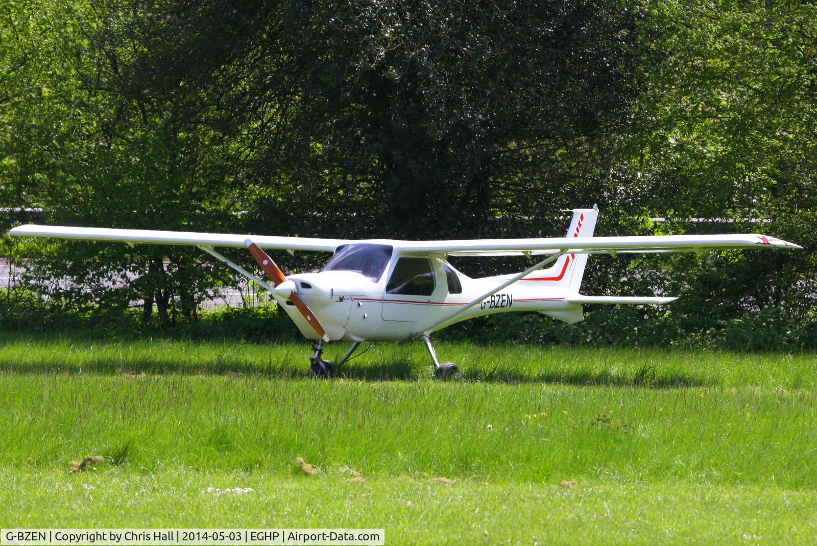 G-BZEN, 2000 Jabiru UL C/N PFA 274A-13272, at the 2014 Microlight Trade Fair, Popham