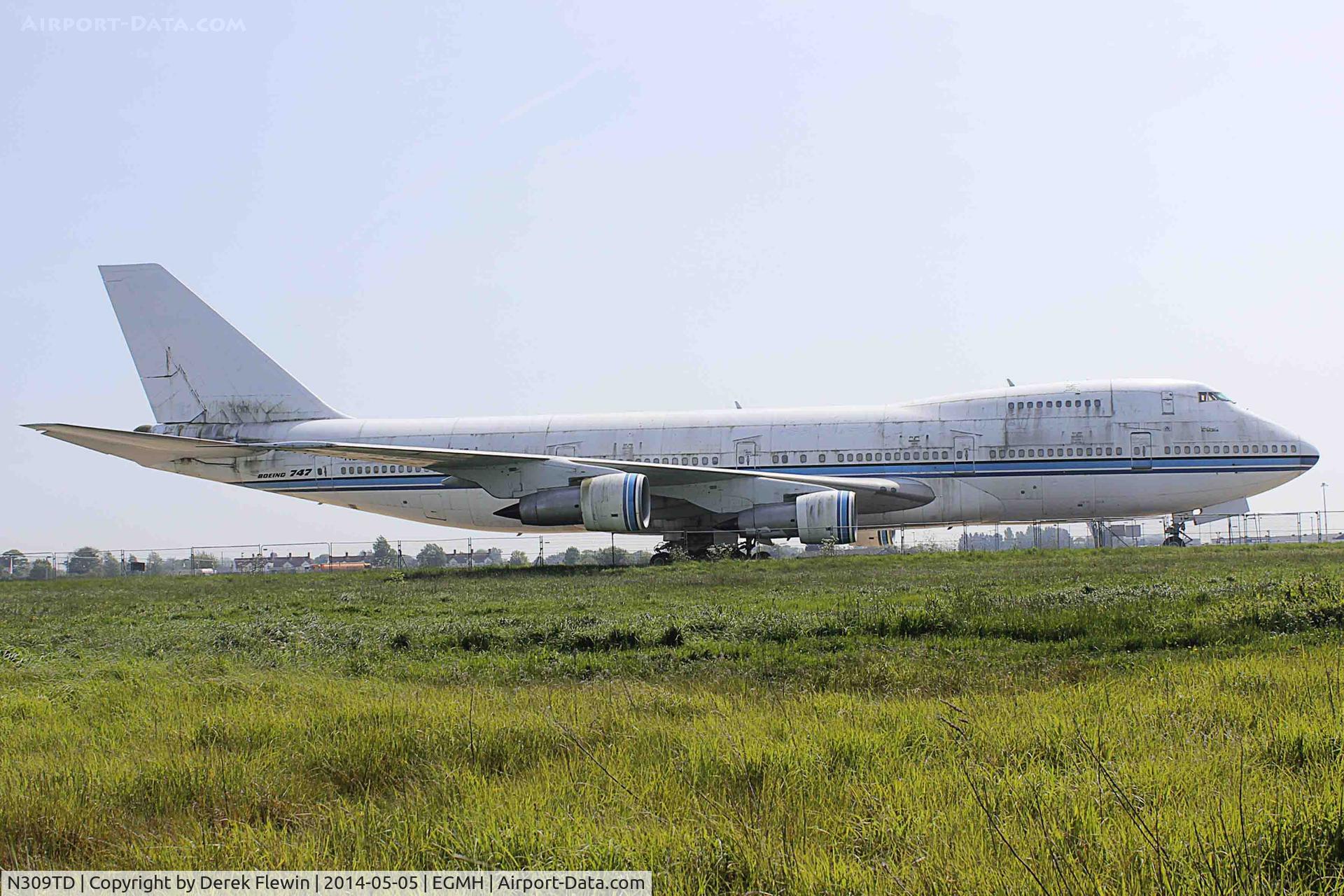 N309TD, 1981 Boeing 747-269B C/N 22740, Seen at EGMH.