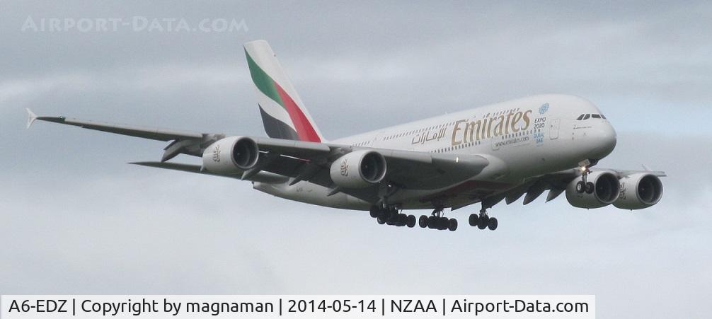 A6-EDZ, 2012 Airbus A380-861 C/N 107, Landing at AKL